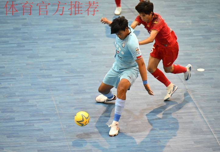 今日五人制赛场的垫场赛小球员 明日中国足球的未来希望 今日五人制赛场的垫场赛小球员 明日中国足球的未来希望